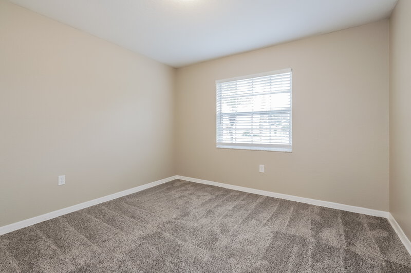 2,050/Mo, 366 Vineyard Dr Lakeland, FL 33809 Bedroom View 2