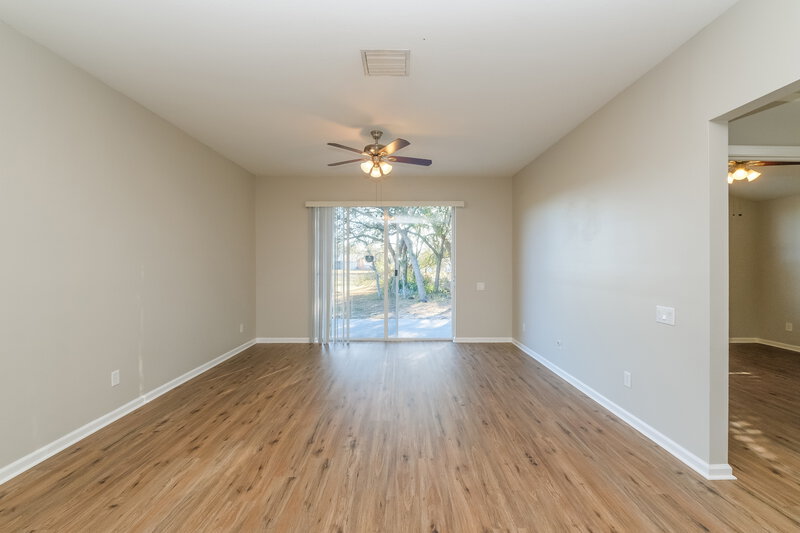 1,920/Mo, 14719 Wake Robin Dr Brooksville, FL 34604 Living Room View