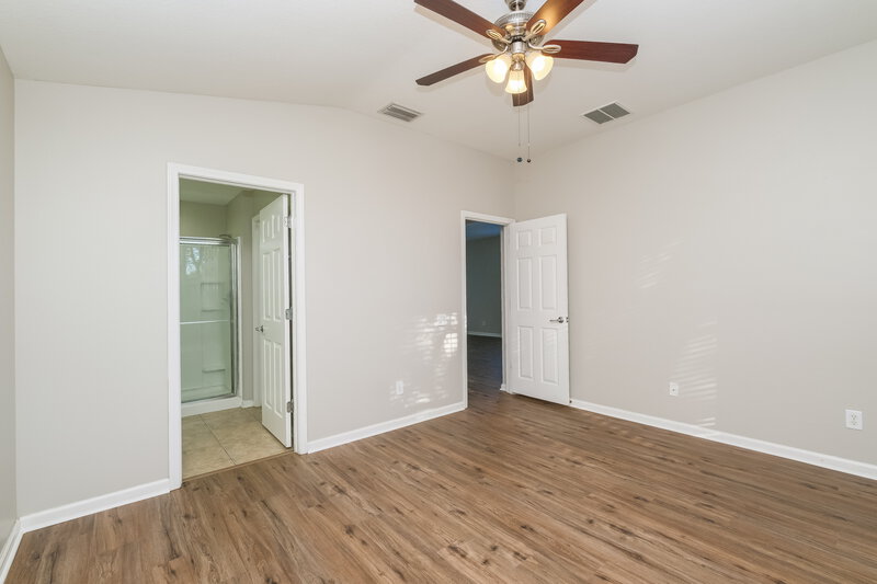 1,920/Mo, 14719 Wake Robin Dr Brooksville, FL 34604 Main Bedroom View 2