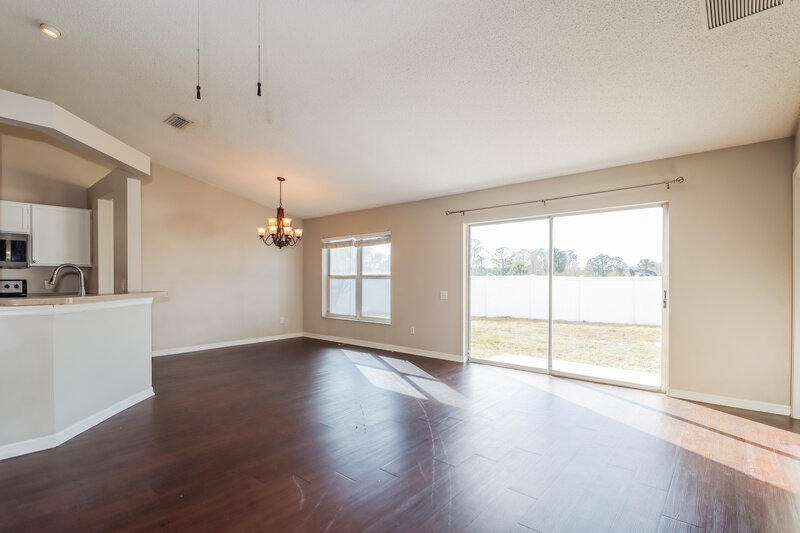 2,580/Mo, 11351 Calgary Cir Tampa, FL 33624 Living Room View 2