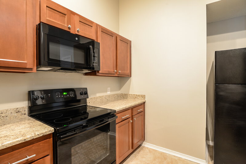 1,895/Mo, 10935 Livingston Dr New Port Richey, FL 34654 Kitchen View 3