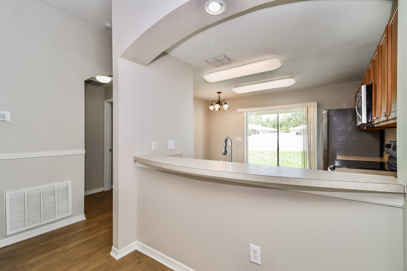 3,200/Mo, 12605 White Bluff Rd Hudson, FL 34669 Dining Room View 2