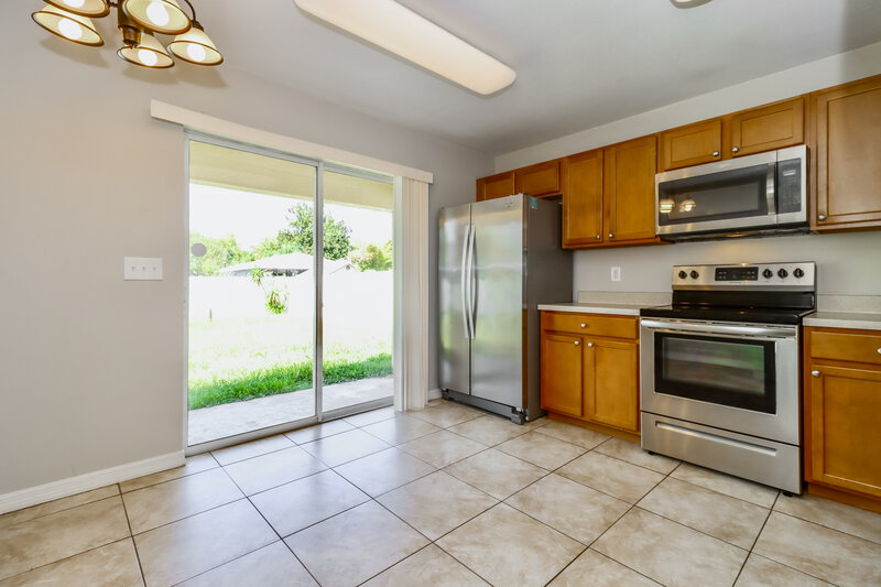 3,200/Mo, 12605 White Bluff Rd Hudson, FL 34669 Kitchen View