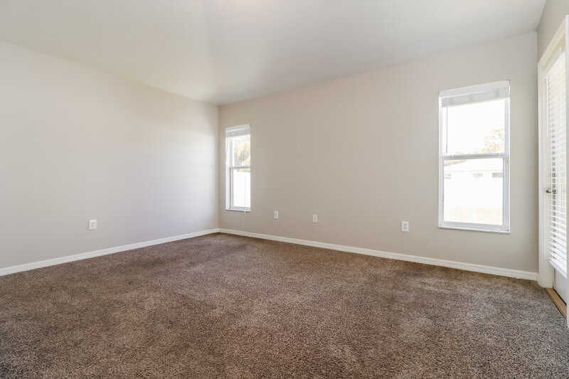 3,200/Mo, 12605 White Bluff Rd Hudson, FL 34669 Main Bedroom View