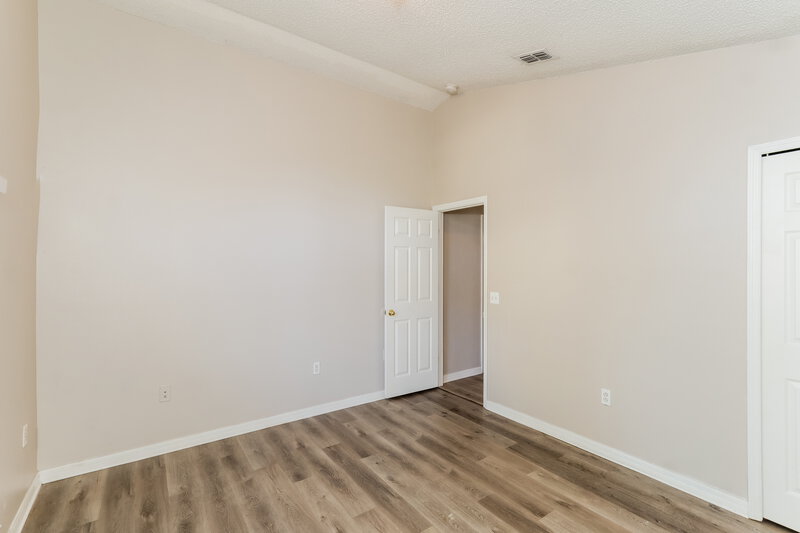 2,110/Mo, 6215 Cannoli Pl Riverview, FL 33578 Bedroom View 2