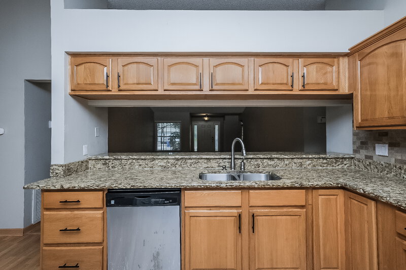 2,615/Mo, 1808 Rudder Dr Valrico, FL 33594 Kitchen View 2