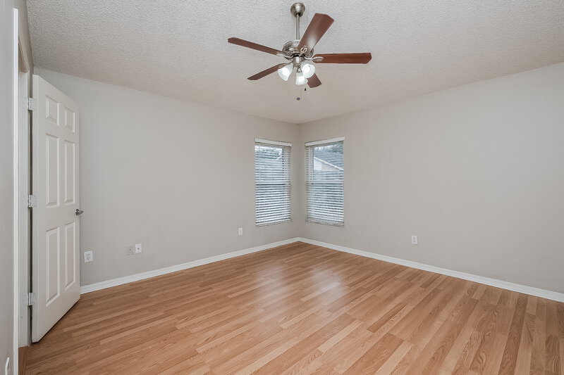 2,615/Mo, 1808 Rudder Dr Valrico, FL 33594 Main Bedroom View 2