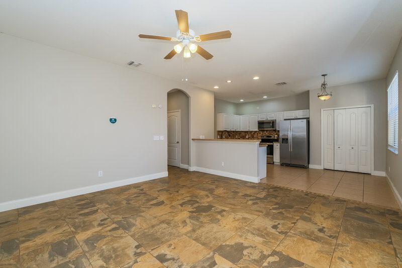 2,310/Mo, 7919 Citrus Blossom Dr Land O Lakes, FL 34637 Living Room View 2