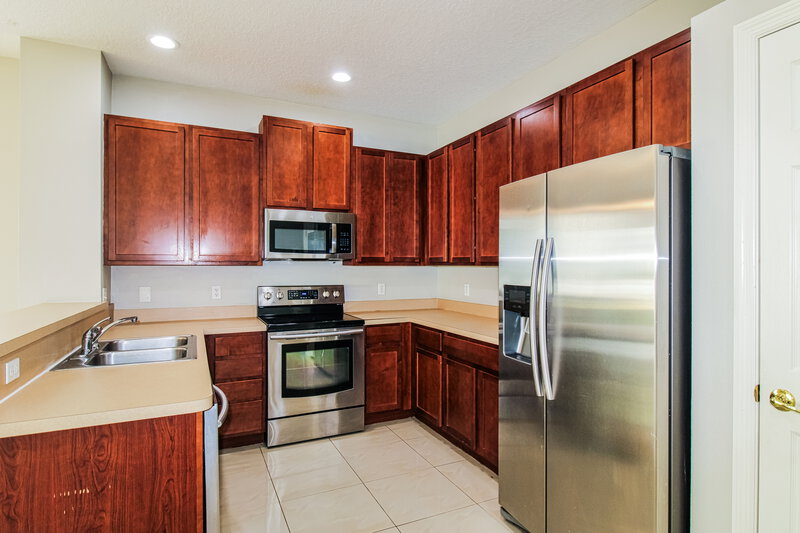 1,965/Mo, 4123 Beaumont Loop Spring Hill, FL 34609 Kitchen View