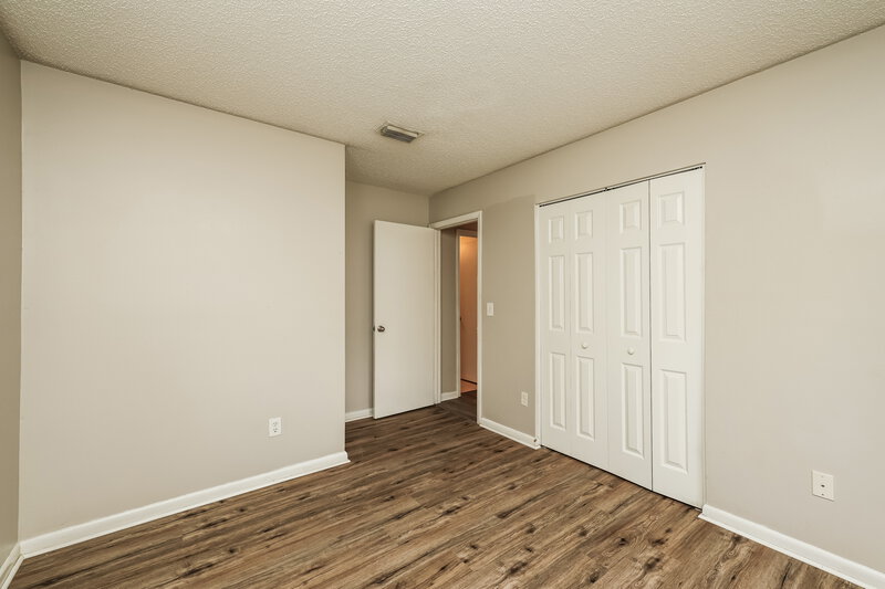 1,965/Mo, 317 Regal Park Dr Valrico, FL 33594 Bedroom View 4