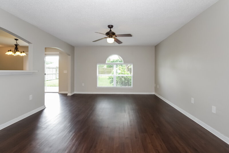 2,405/Mo, 13518 Padron Ct Riverview, FL 33579 Living Room View 2
