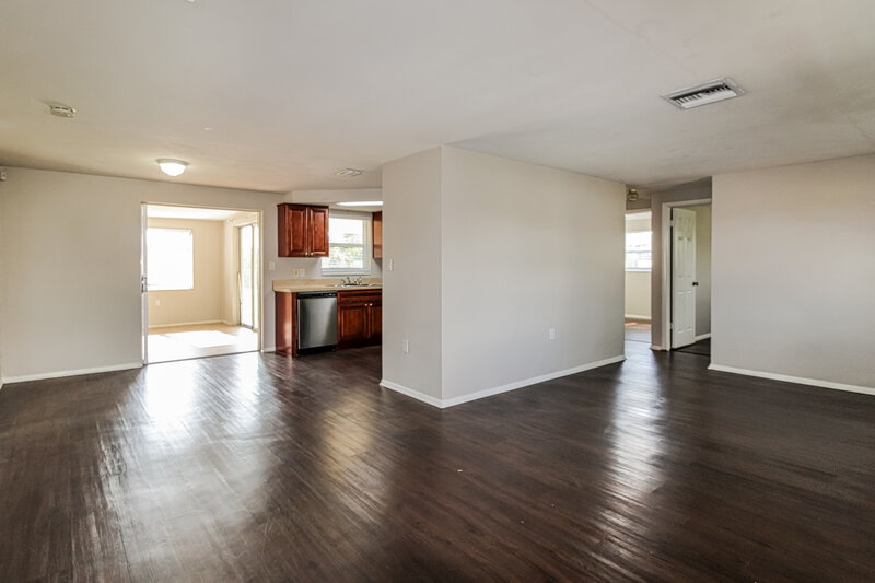 1,710/Mo, 1012 Normandy Blvd Holiday, FL 34691 Living Room View