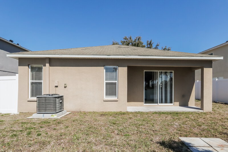 1,925/Mo, 12410 White Bluff Rd Hudson, FL 34669 Rear View