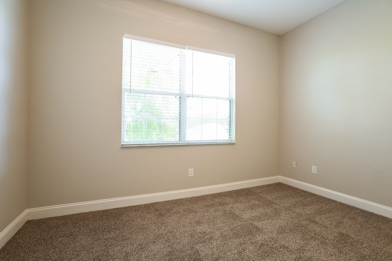 4,770/Mo, 9009 Riverview Dr Riverview, FL 33578 Bedroom View 2