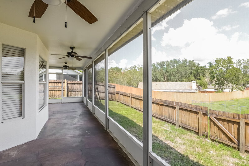 2,275/Mo, 2304 Tioga Dr Land O Lakes, FL 34639 Sun Room View