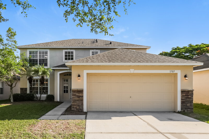 2,015/Mo, 1707 Alhambra Crest Dr Ruskin, FL 33570 External View