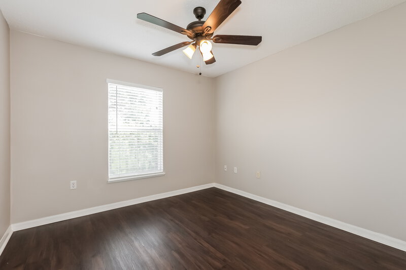 2,015/Mo, 1707 Alhambra Crest Dr Ruskin, FL 33570 Bedroom View 2