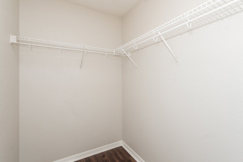 2,115/Mo, 3075 Sire Trl Lakeland, FL 33811 Walk In Closet View
