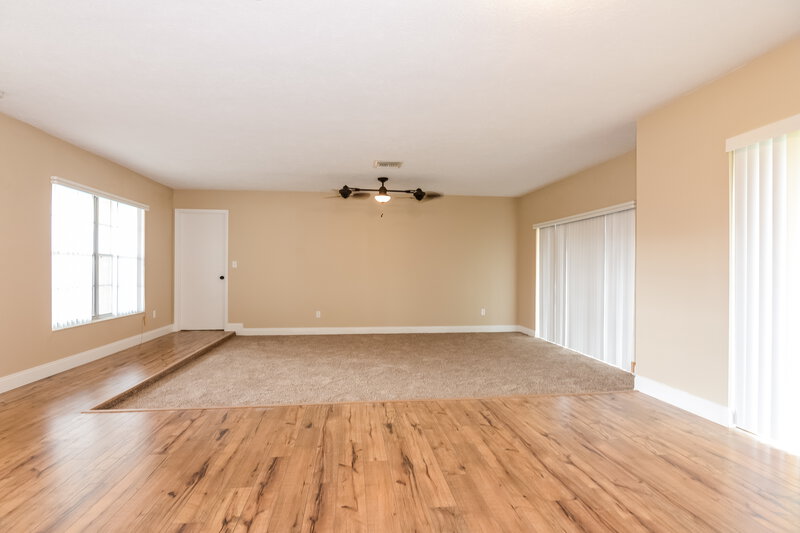 1,820/Mo, 12373 Brookside St Spring Hill, FL 34609 Living Room View 2