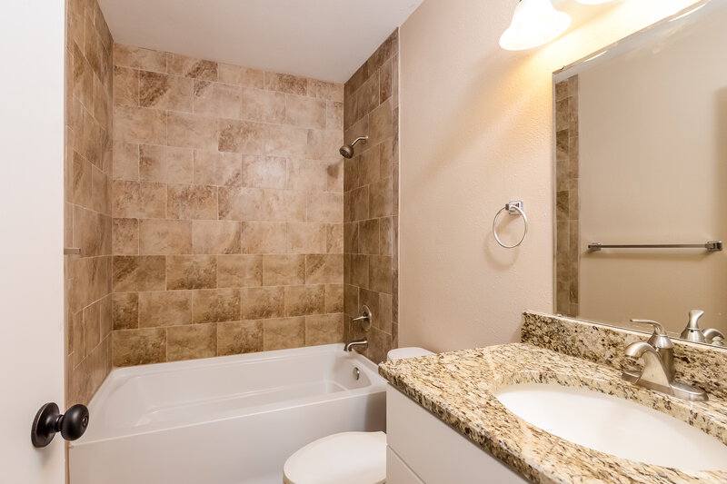 1,820/Mo, 12373 Brookside St Spring Hill, FL 34609 Master Bathroom View