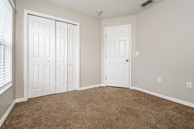 2,270/Mo, 131 Winston Manor Cir Seffner, FL 33584 Bedroom View 6