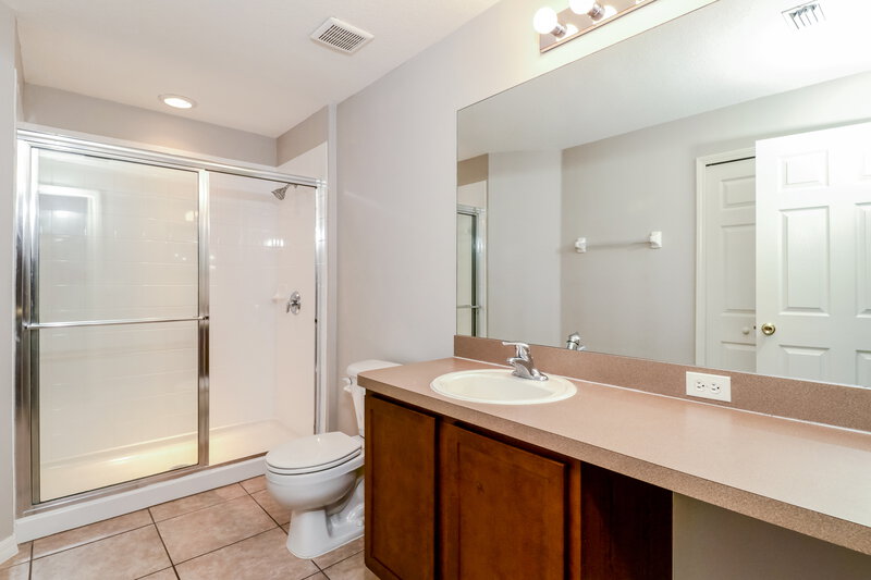 3,890/Mo, 4012 Constantine Loop Wesley Chapel, FL 33543 Main Bathroom View