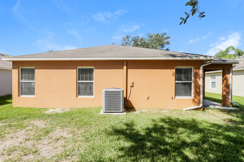 3,890/Mo, 4012 Constantine Loop Wesley Chapel, FL 33543 Rear View