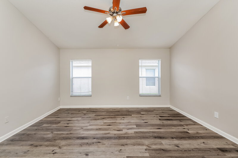2,205/Mo, 11427 Misty Isle Ln Riverview, FL 33579 Main Bedroom View