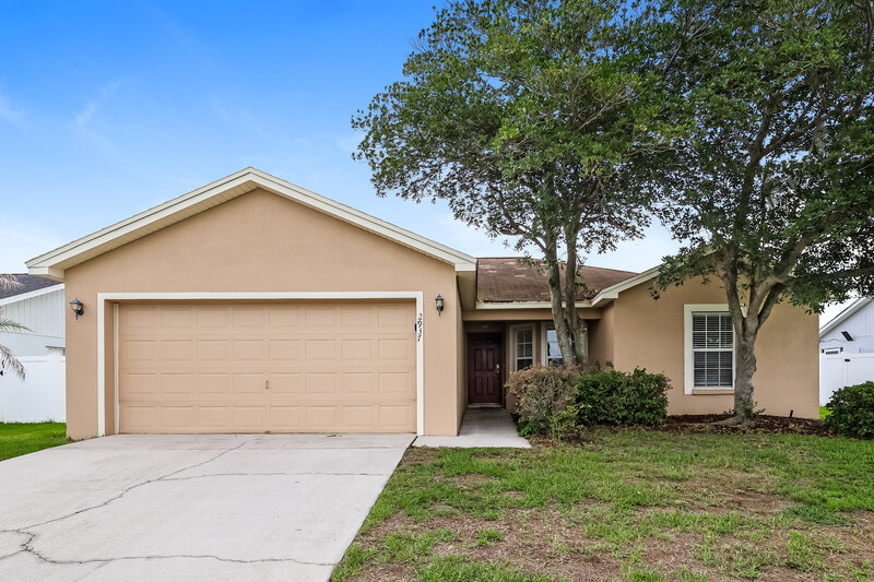 2,135/Mo, 2937 Coach Lamp Rd Mulberry, FL 33860 External View