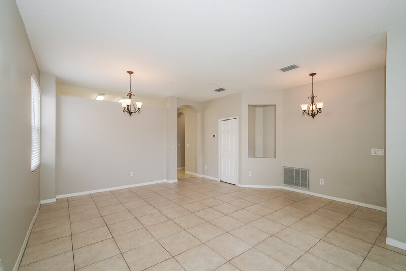 1,955/Mo, 5426 Passing Pine Ln Zephyrhills, FL 33541 Living Room View