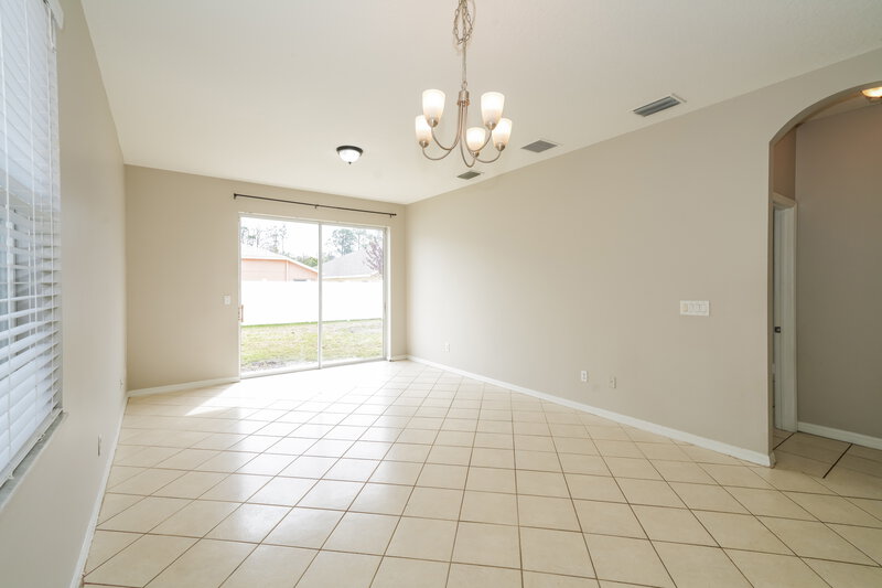 1,955/Mo, 5426 Passing Pine Ln Zephyrhills, FL 33541 Family Room View