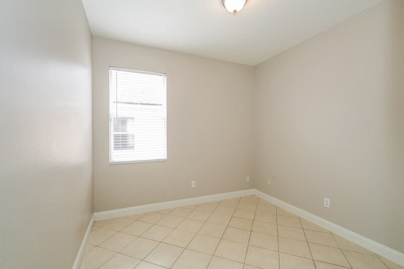 1,955/Mo, 5426 Passing Pine Ln Zephyrhills, FL 33541 Bedroom View