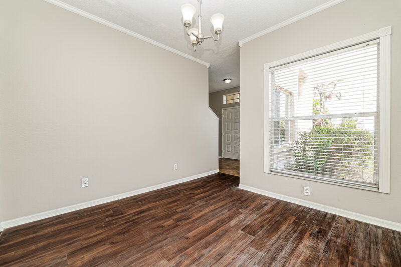 2,400/Mo, 13210 Pike Lake Dr Riverview, FL 33579 Dining Room View