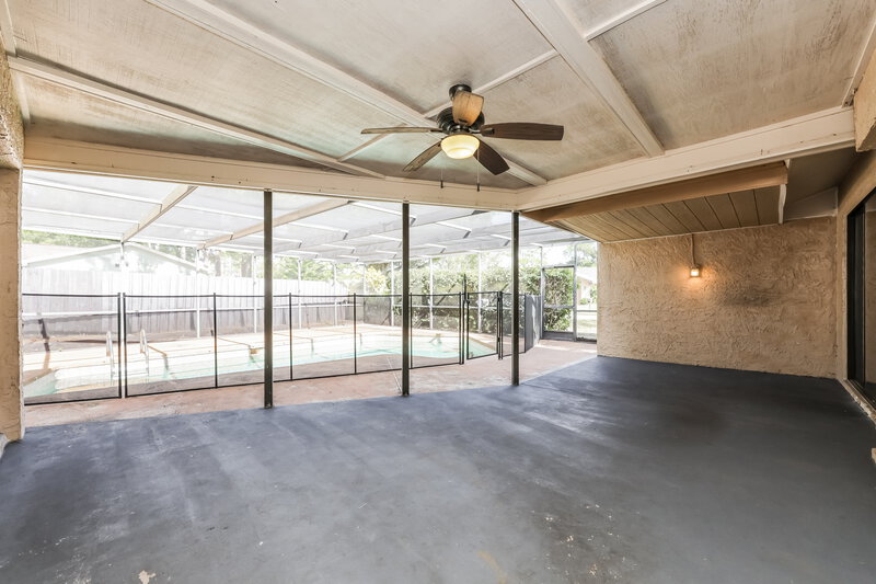 2,430/Mo, 3610 Fairway Forest Dr Palm Harbor, FL 34685 Sun Room View