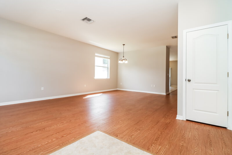 2,195/Mo, 11746 Colony Lakes Blvd New Port Richey, FL 34654 Dining Room View 3