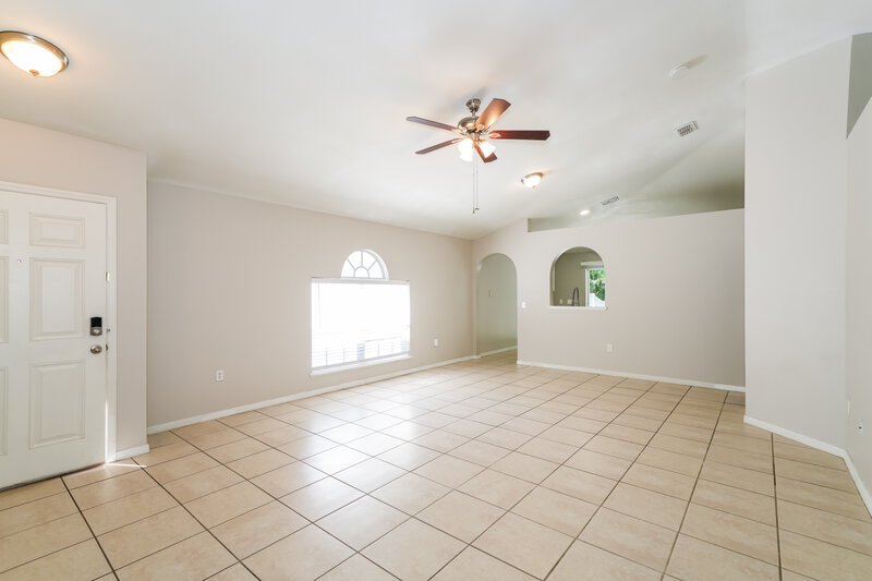 2,085/Mo, 17026 Ongar Ct Land O Lakes, FL 34638 Living Room View 4