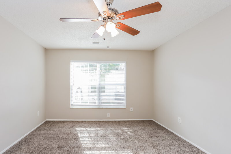 2,580/Mo, 5030 Oakshire Dr Tampa, FL 33625 Main Bedroom View