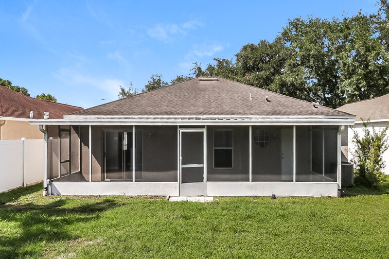 2,175/Mo, 25213 Hyde Park Blvd Land O Lakes, FL 34639 Rear View