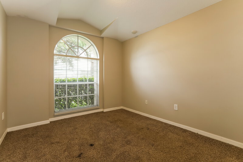 0/Mo, 7912 Merchantville Cir Zephyrhills, FL 33540 Bedroom View 2