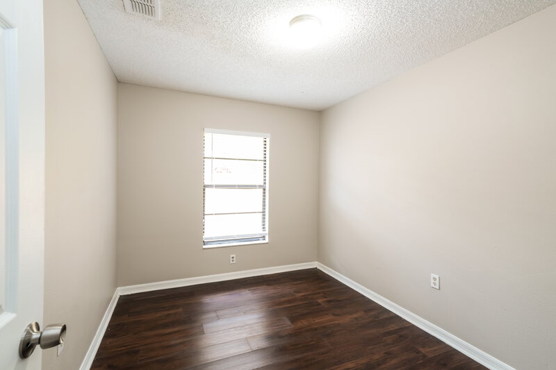 1,995/Mo, 11742 Lynn Brook Cir Seffner, FL 33584 Bedroom View 2
