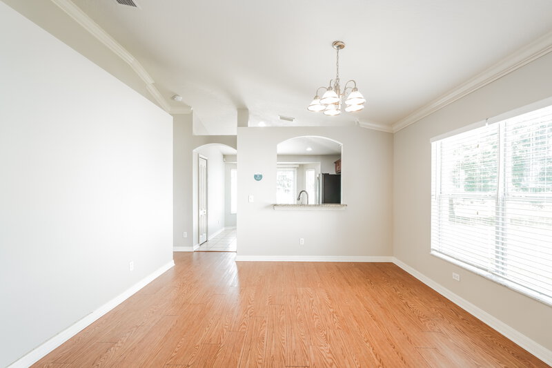 1,890/Mo, 18136 Cypress Bay Pkwy Land O Lakes, FL 34638 Dining Room View