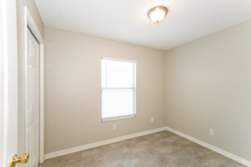1,950/Mo, 4313 Longshore Dr Land O Lakes, FL 34639 Bedroom View 2