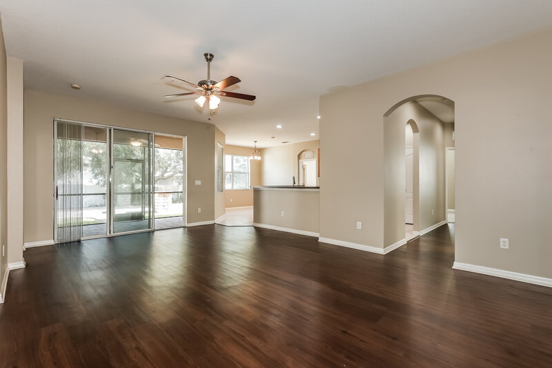 2,815/Mo, 444 Arch Ridge Loop Seffner, FL 33584 Family Room View 2