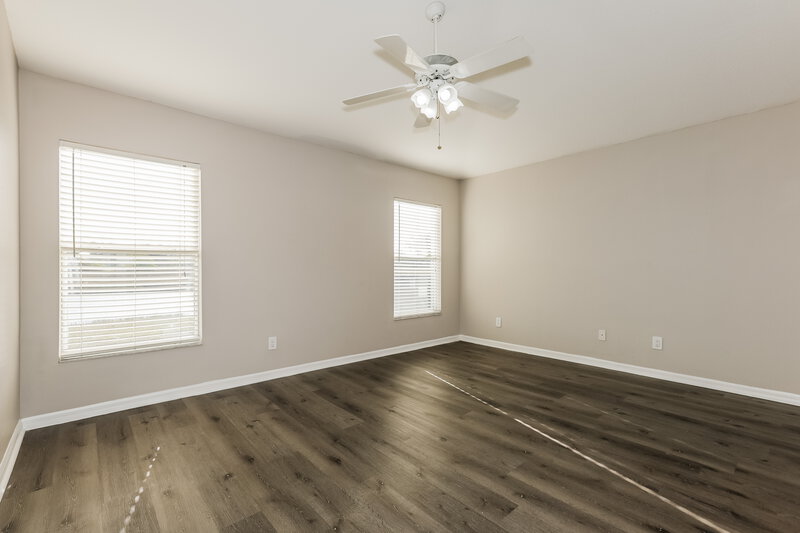 1,945/Mo, 12606 Montford Ln Riverview, FL 33579 Main Bedroom View