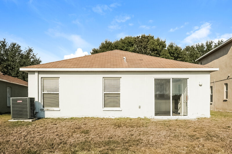 1,945/Mo, 12606 Montford Ln Riverview, FL 33579 Rear View 2