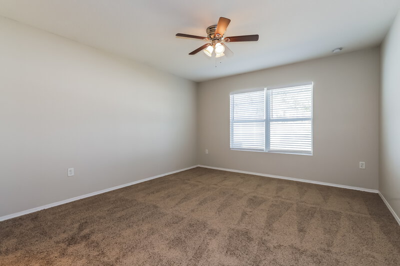 2,060/Mo, 11211 Running Pine Dr Riverview, FL 33569 Main Bedroom View