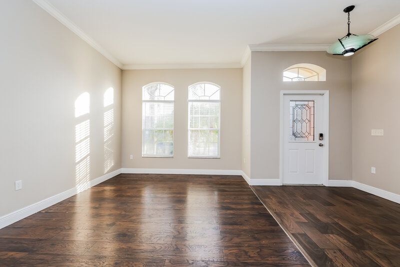 1,960/Mo, 35107 Meadow Reach Dr Zephyrhills, FL 33541 Living Room View