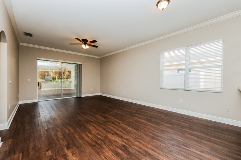 1,960/Mo, 35107 Meadow Reach Dr Zephyrhills, FL 33541 Family Room View