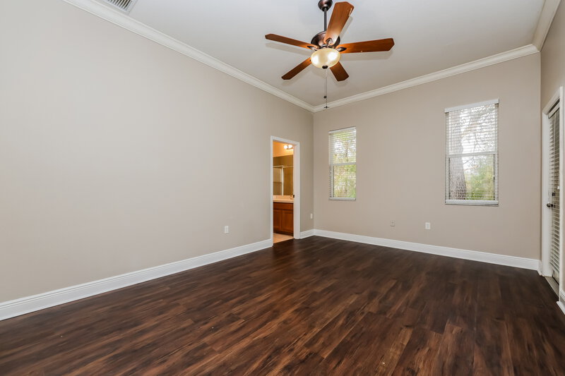 1,960/Mo, 35107 Meadow Reach Dr Zephyrhills, FL 33541 Main Bedroom View