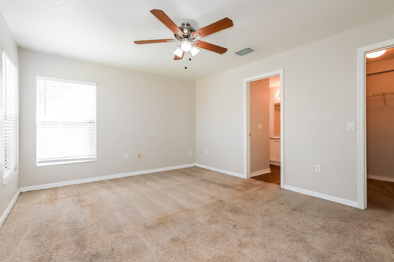 2,005/Mo, 11758 Mango Cross Ct Seffner, FL 33584 Main Bedroom View